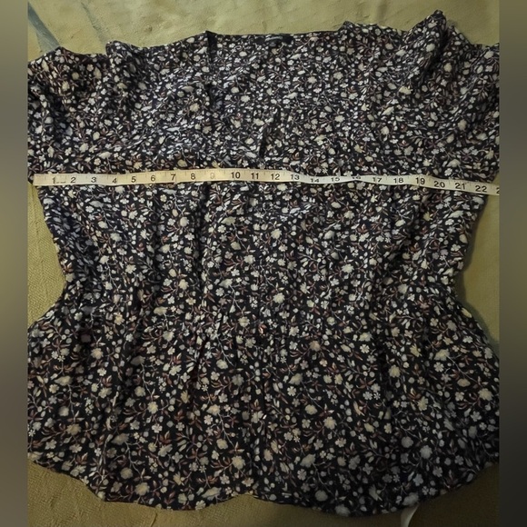 Madewell Floral Print Blouse - Navy and White - Picture 7 of 8